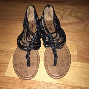Lucky Brand Gladiator sandal